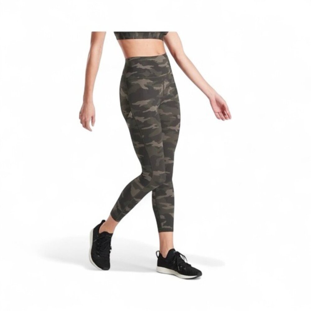 Athleta Camo High Rise Leggings Size S Green Camouflage Yoga Workout Pants